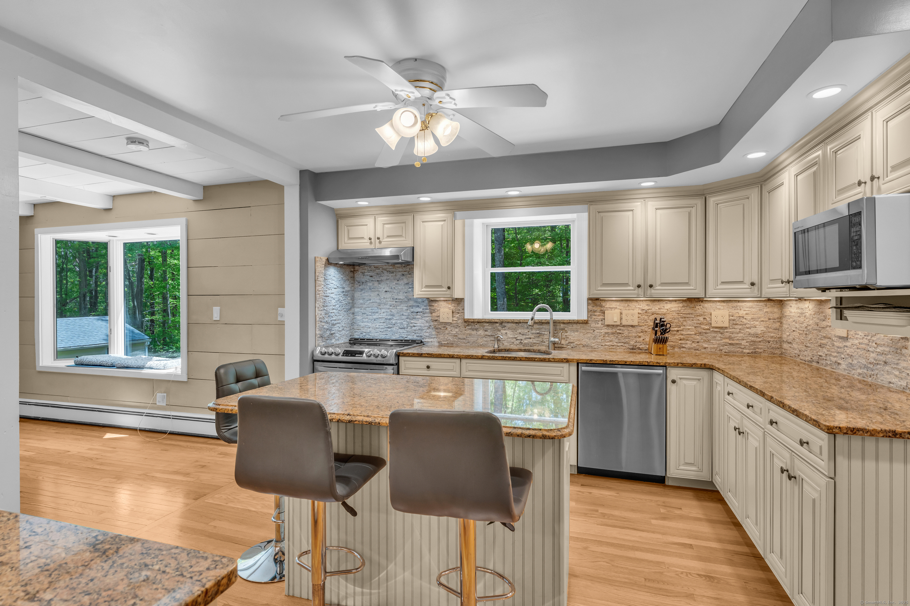 31 Pine Drive, Madison, Connecticut image 10