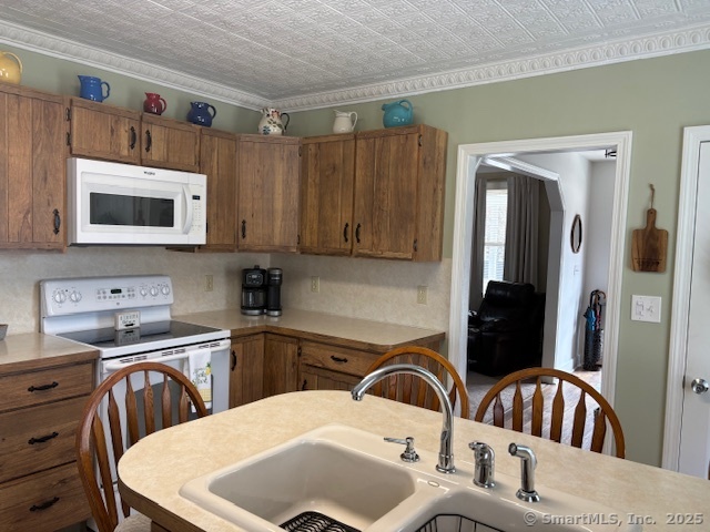 290 Boswell Avenue, Norwich, Connecticut image 12