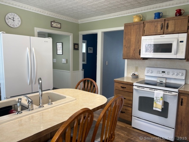 290 Boswell Avenue, Norwich, Connecticut image 16
