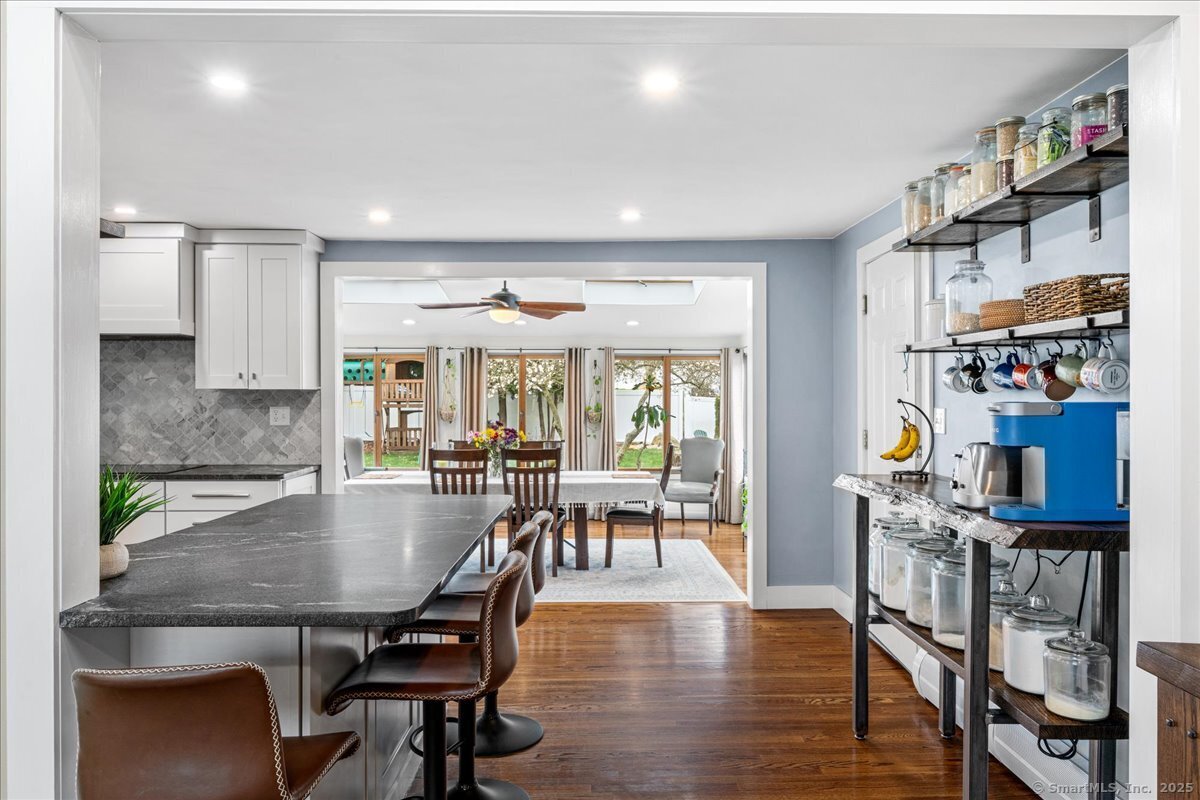 21 Sloop Lane, Stonington, Connecticut image 18