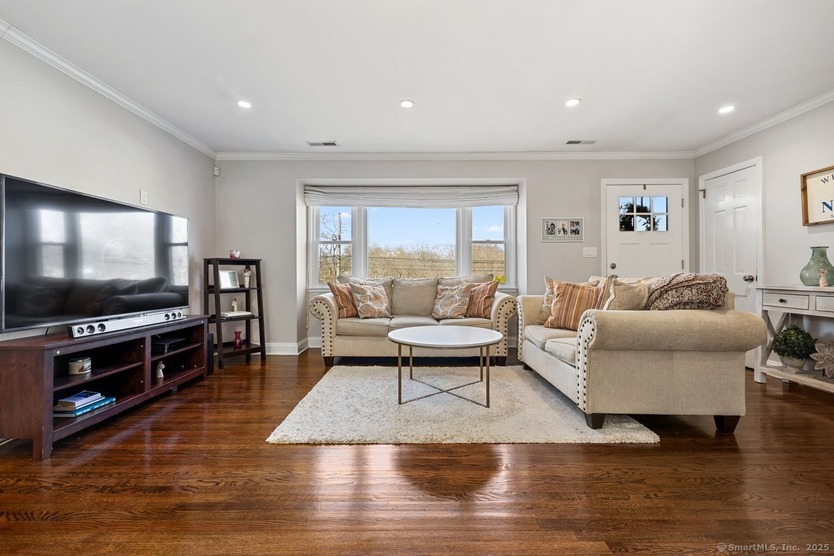 90 Wood Ridge Drive, Stamford, Connecticut image 4