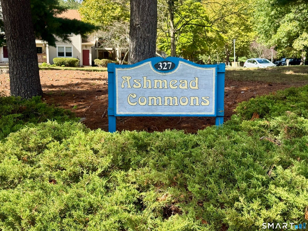 Photo of 304 Ashmead Commons #304, Enfield, CT 06082 (MLS # 24208093)