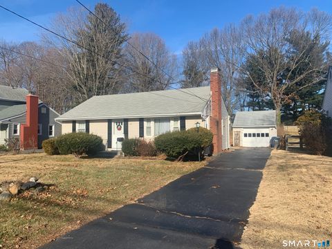 27 Lydall Street Manchester CT 06042