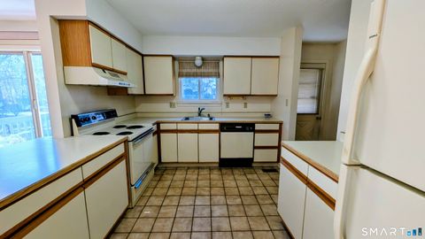 Photo of 69 Northwest Drive #APT 45, Plainville, CT 06062 (MLS # 24146012)