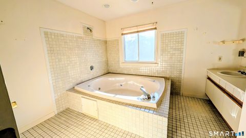 Tiny photo for 69 Northwest Drive #APT 45, Plainville, CT 06062 (MLS # 24146012)