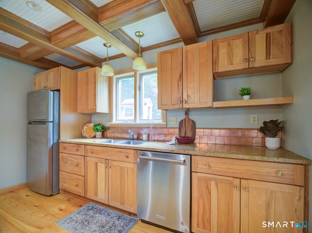 Photo of 72 Willow Street, Cheshire, CT 06410 (MLS # 24203699)
