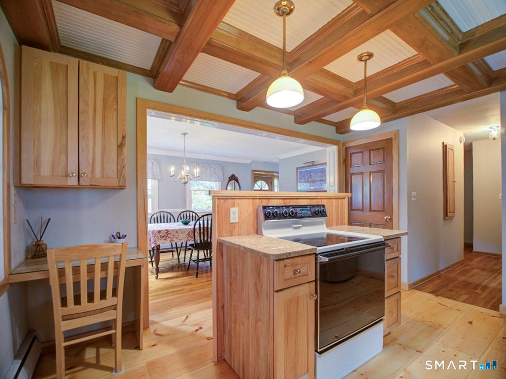 Photo of 72 Willow Street, Cheshire, CT 06410 (MLS # 24203699)