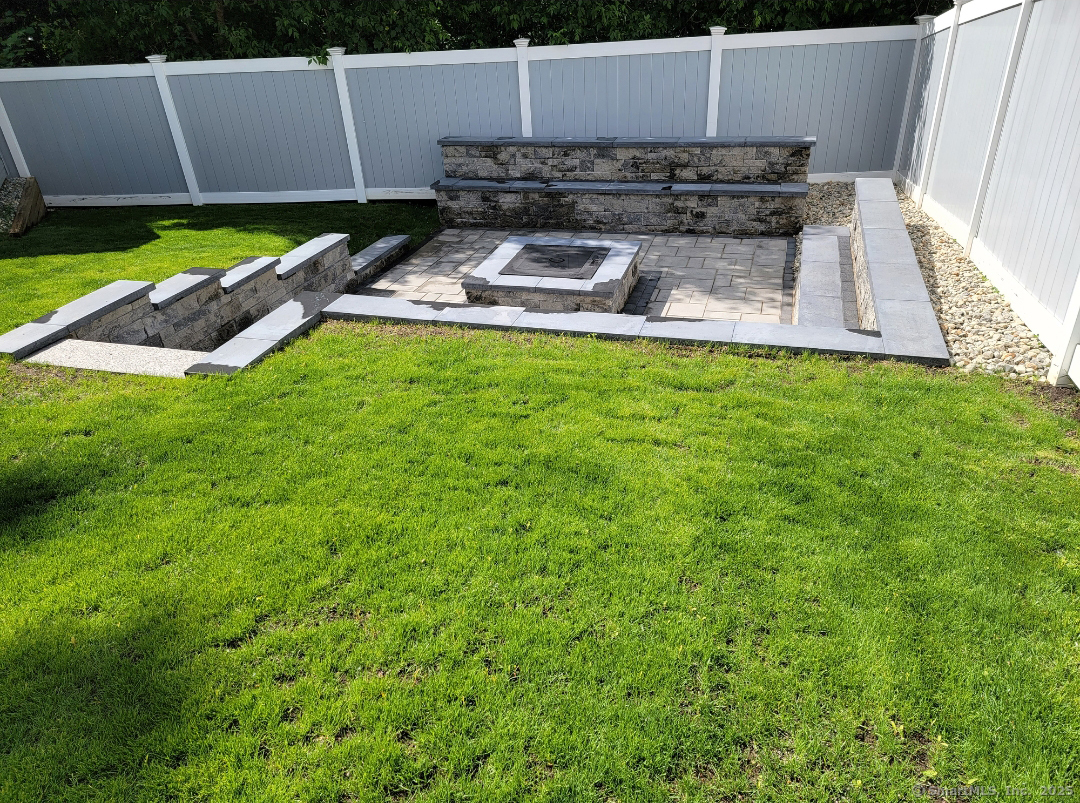 New Britain, Connecticut 06053, United States, 3 Bedrooms Bedrooms, ,3 BathroomsBathrooms,Residential,Active,193215