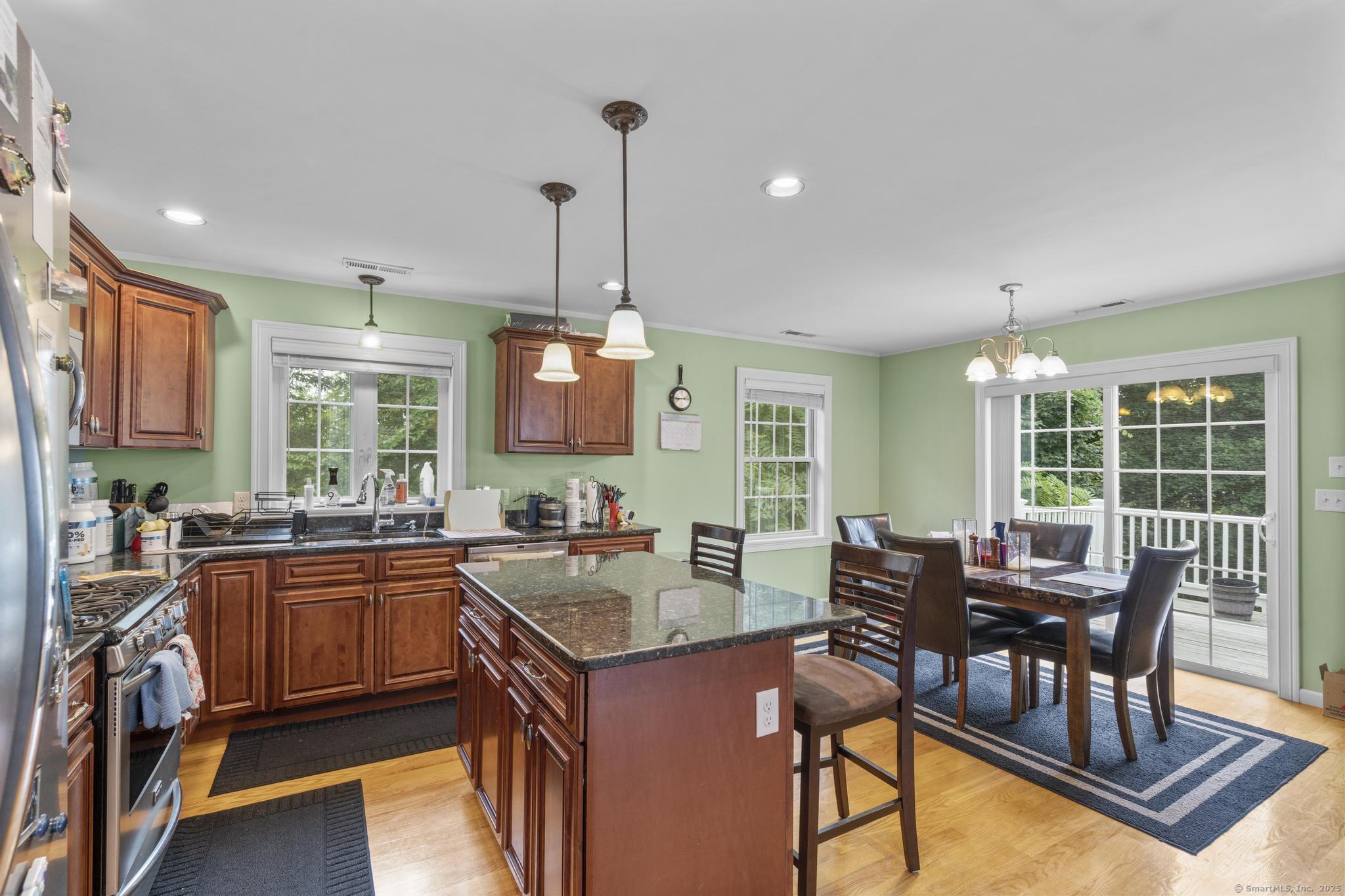 New Britain, Connecticut 06053, United States, 3 Bedrooms Bedrooms, ,3 BathroomsBathrooms,Residential,Active,193215