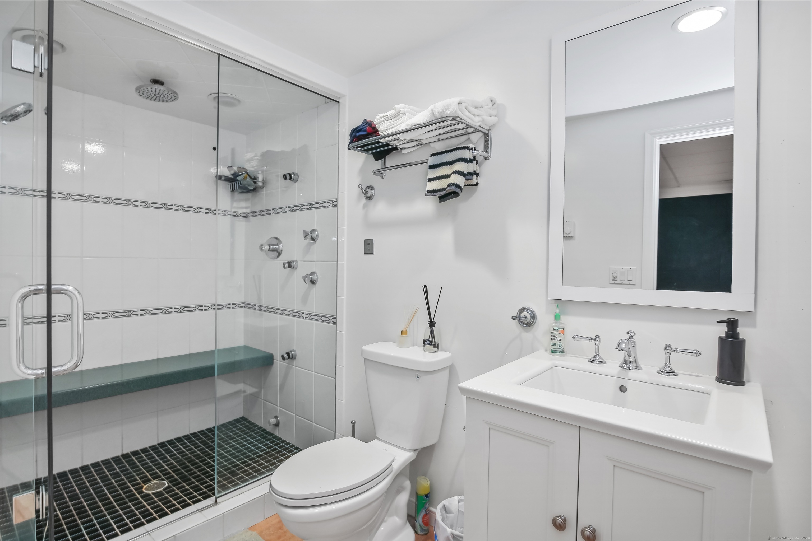 168 Cedarwood Road, Stamford, Connecticut image 34
