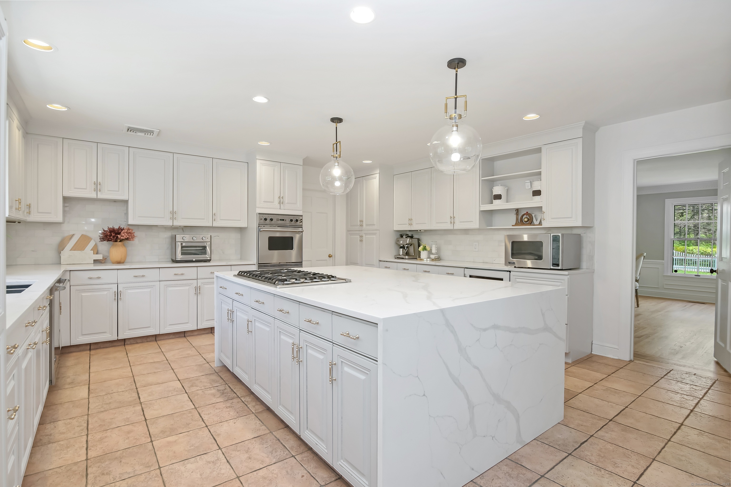 168 Cedarwood Road, Stamford, Connecticut image 18