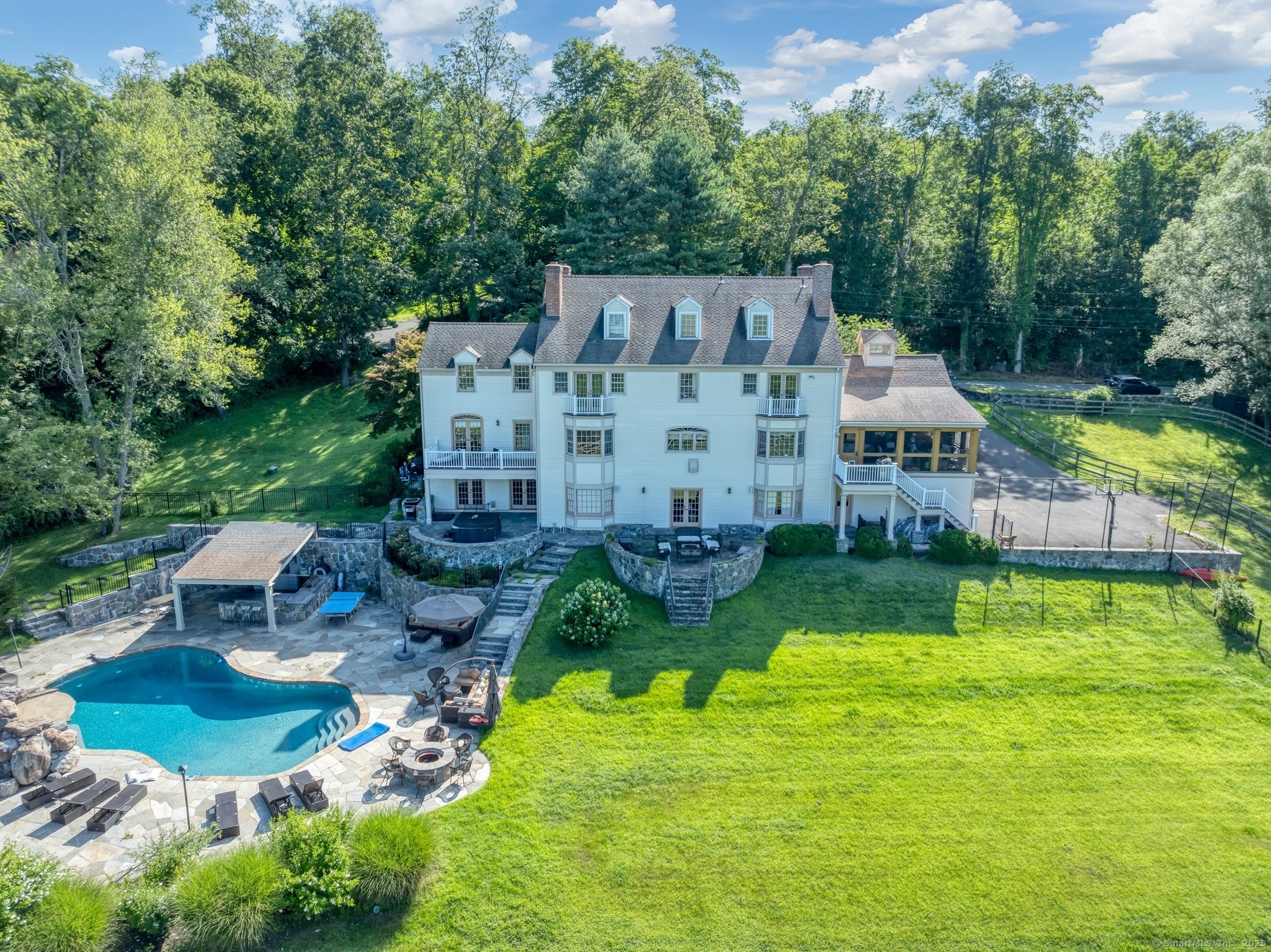 85 Spring Valley Road