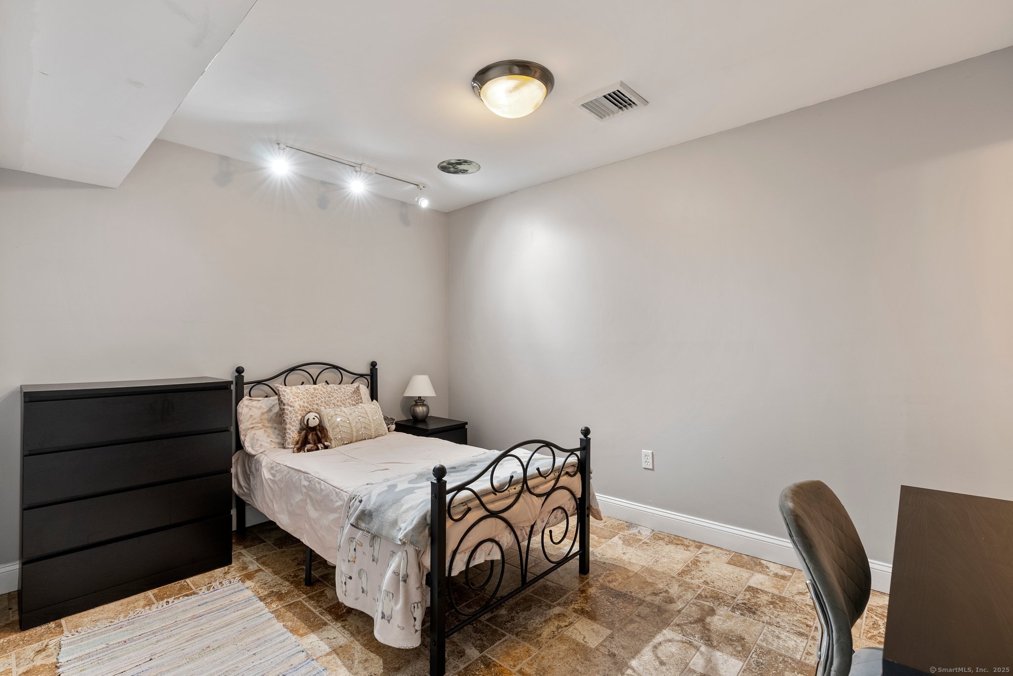 114 Ives Avenue, Meriden, Connecticut image 26