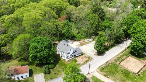 Photo of 48 Wrights Crossing Road, Pomfret, CT 06259 (MLS # 24136584)