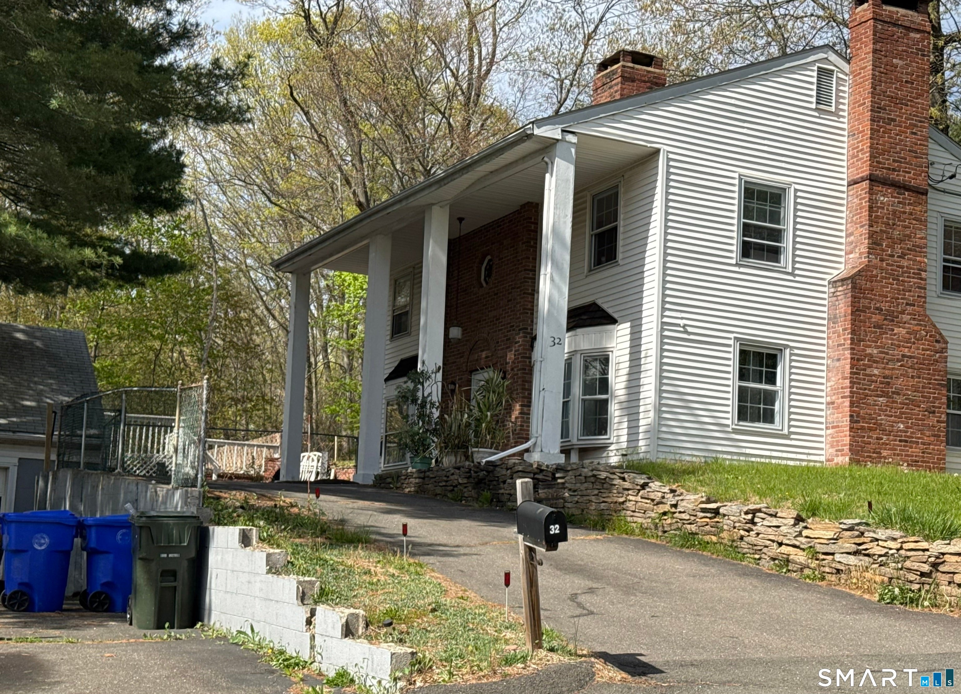32 Arnold Drive