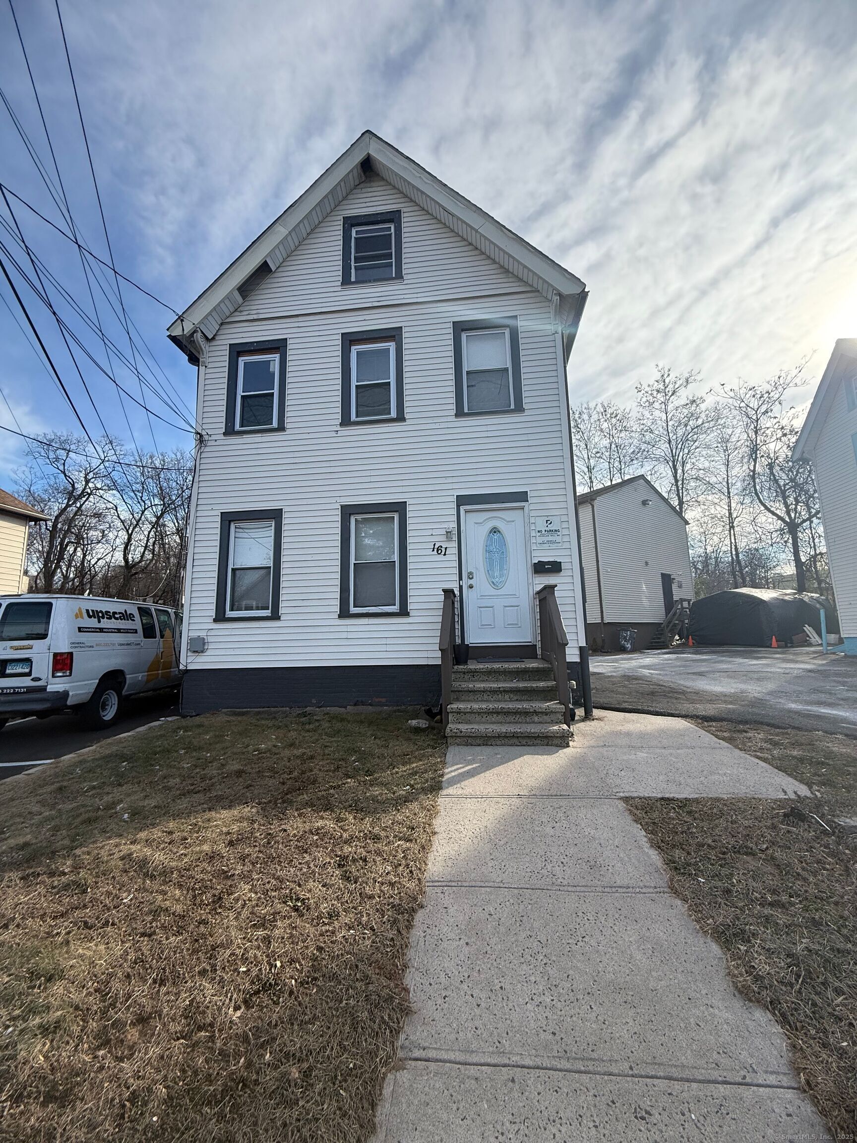 Rental Property at Fitch Street 161, New Haven, Connecticut - Bedrooms: 3 
Bathrooms: 2 
Rooms: 7  - $2,249 MO.