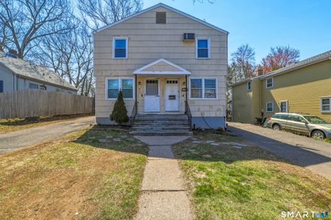 Photo of 30 Lyndale Street, Manchester, CT 06040 (MLS # 24167374)