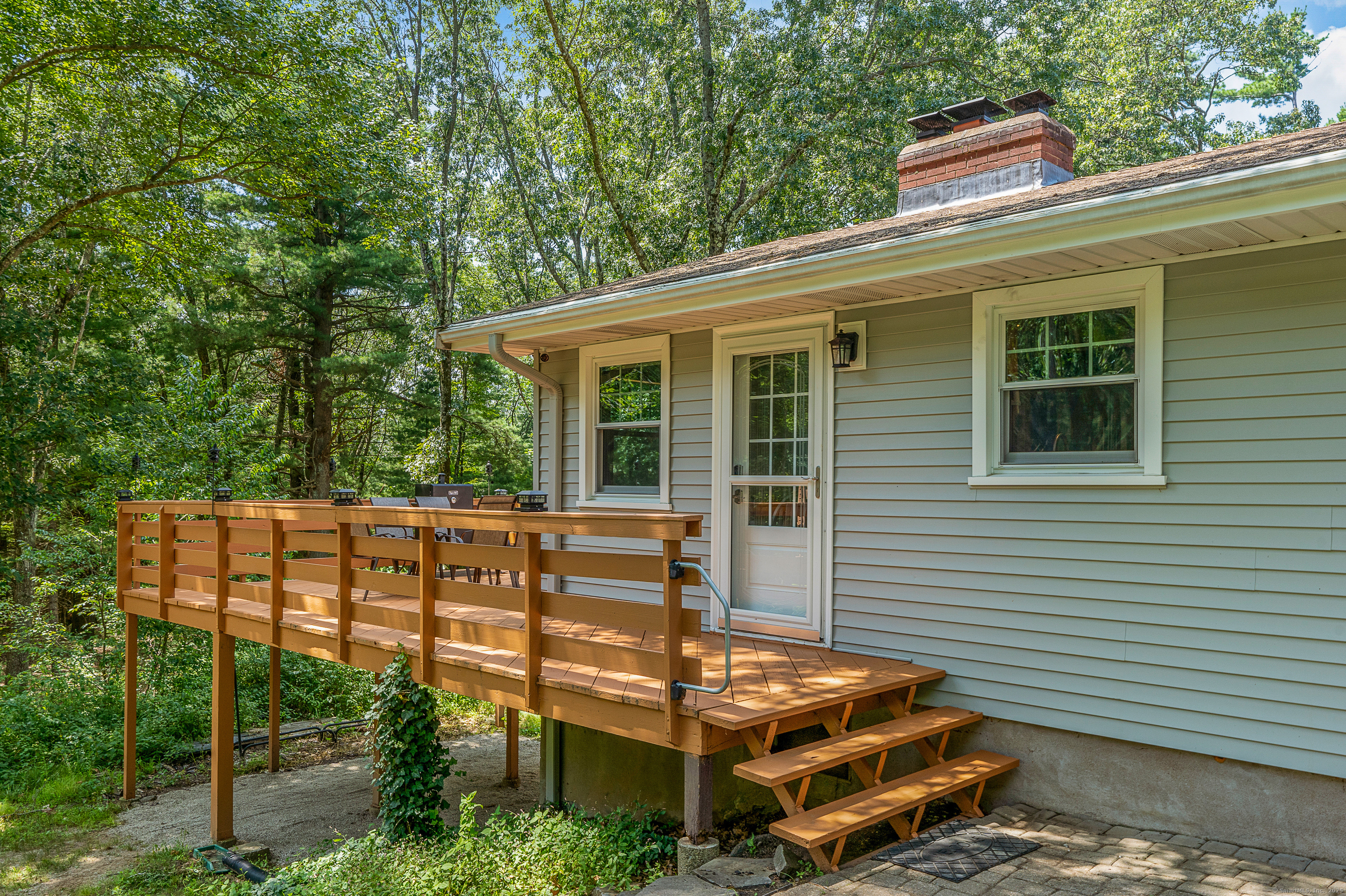 Tolland, Connecticut 06084, United States, 3 Bedrooms Bedrooms, ,2 BathroomsBathrooms,Residential,Coming Soon,184523