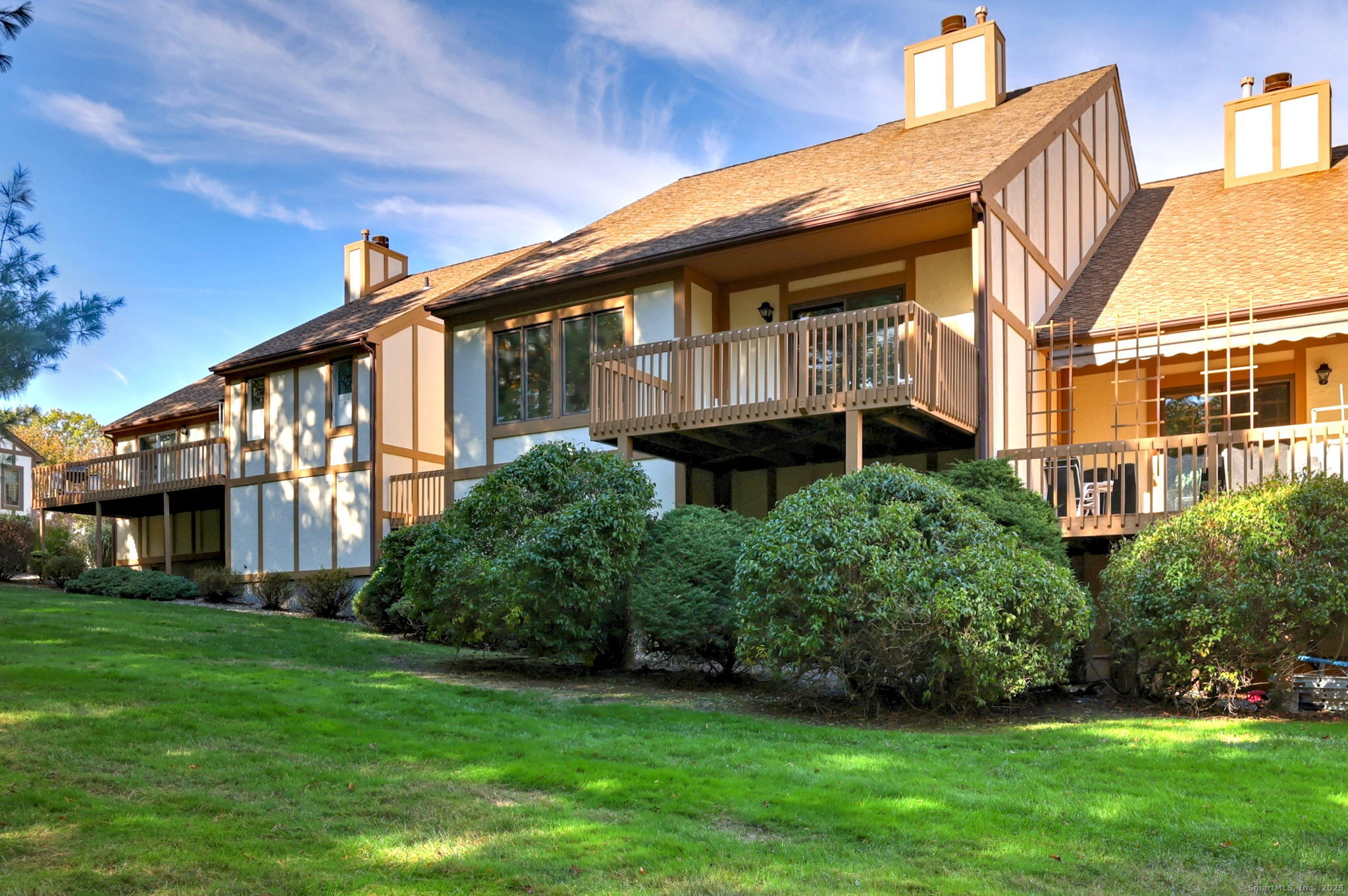690 Forest Road 702