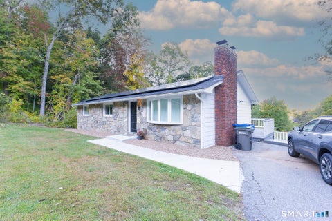 Tiny photo for 75 Vernon Street W, Manchester, CT 06042 (MLS # 24212491)