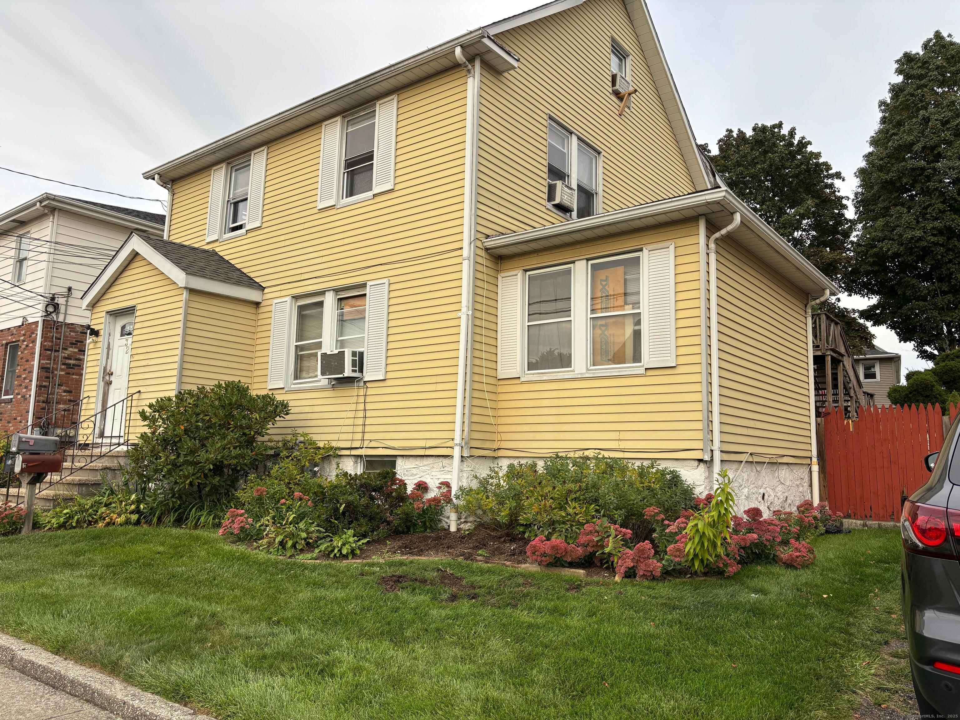 32-36-40 Roosevelt Avenue