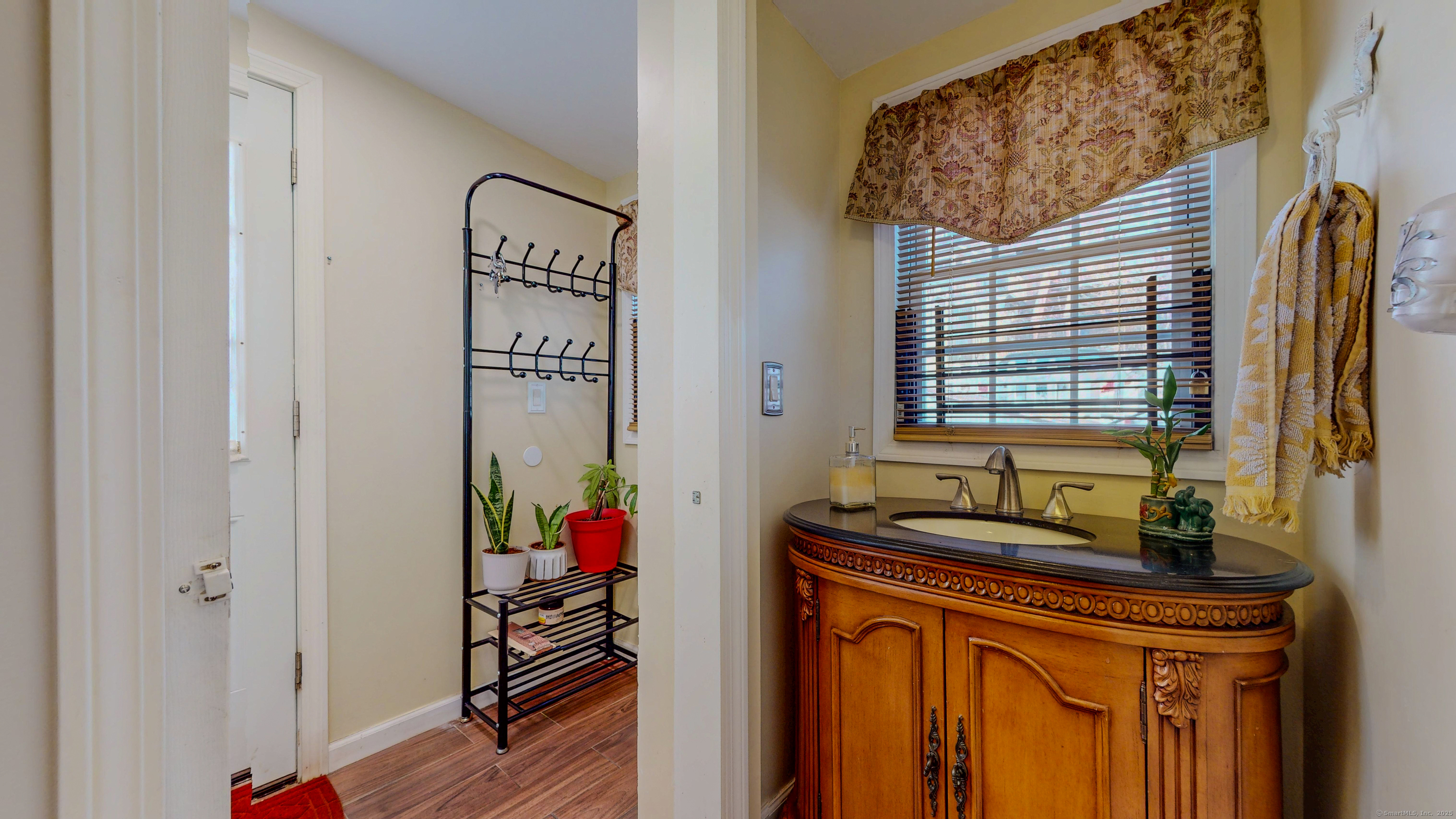 310 Dover Street, Bridgeport, Connecticut image 14