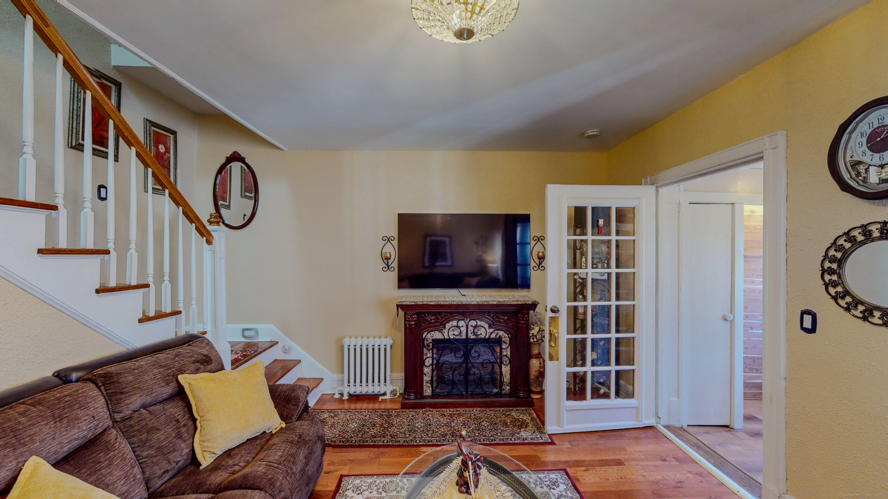 310 Dover Street, Bridgeport, Connecticut image 4