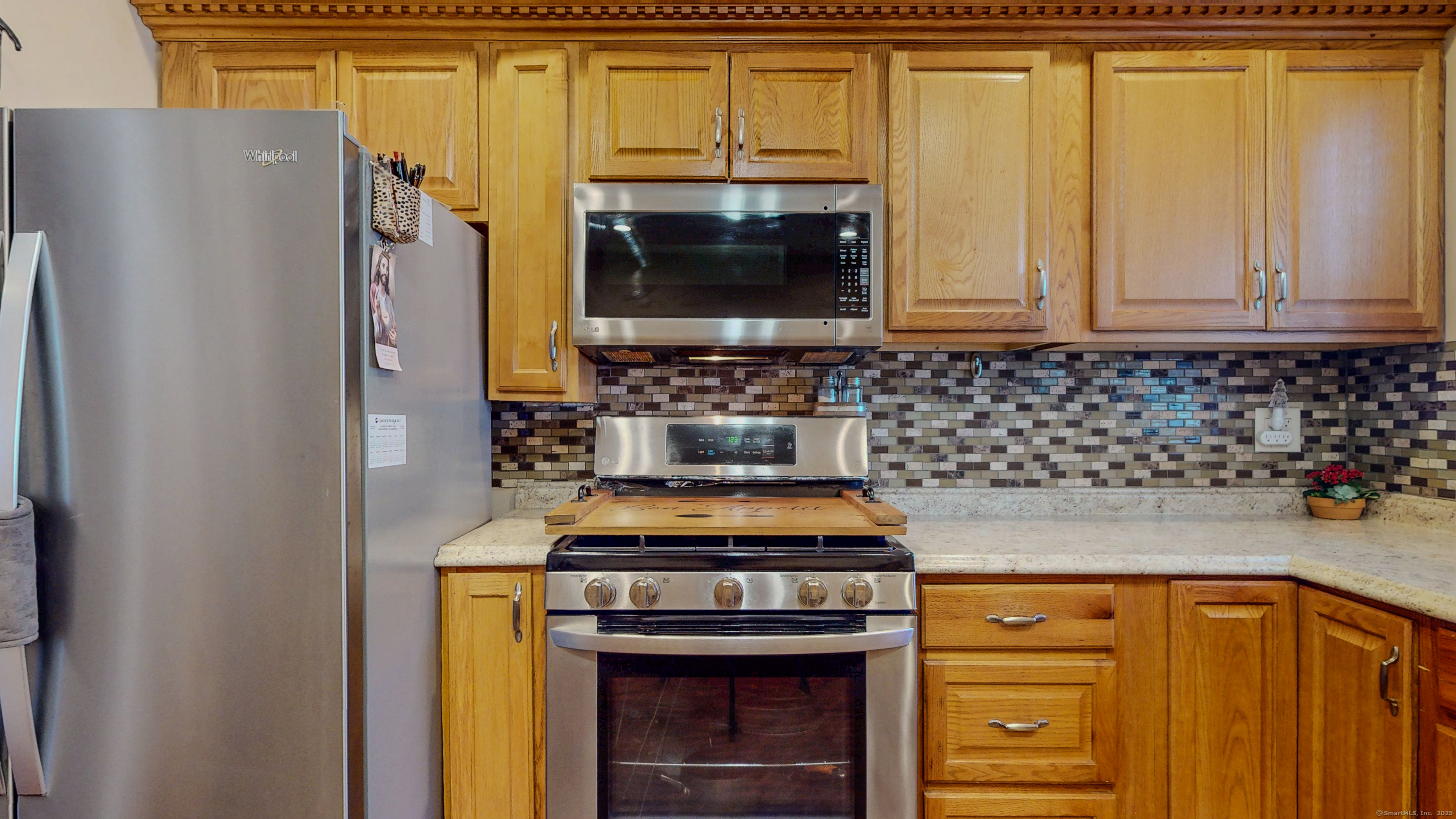 310 Dover Street, Bridgeport, Connecticut image 10