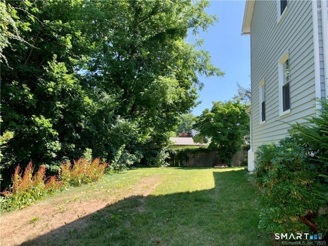 Tiny photo for 575 Butternut Street #1, Middletown, CT 06457 (MLS # 24214660)