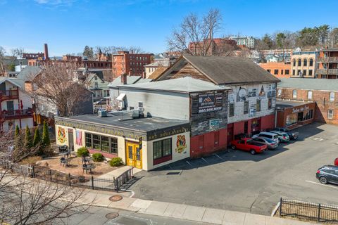 MLS: 24085598