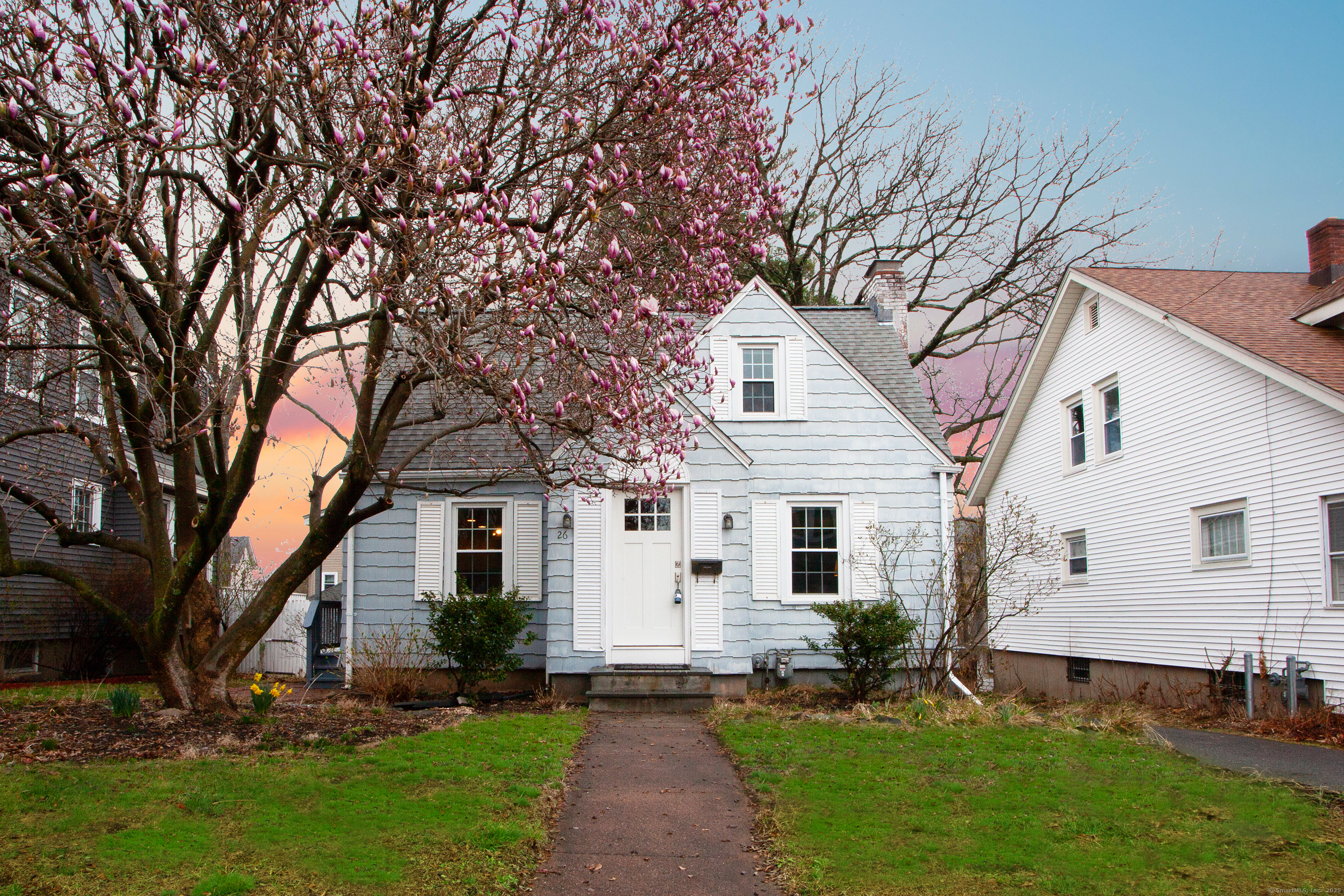 26 Fairlawn Street, West Hartford, Connecticut image 1