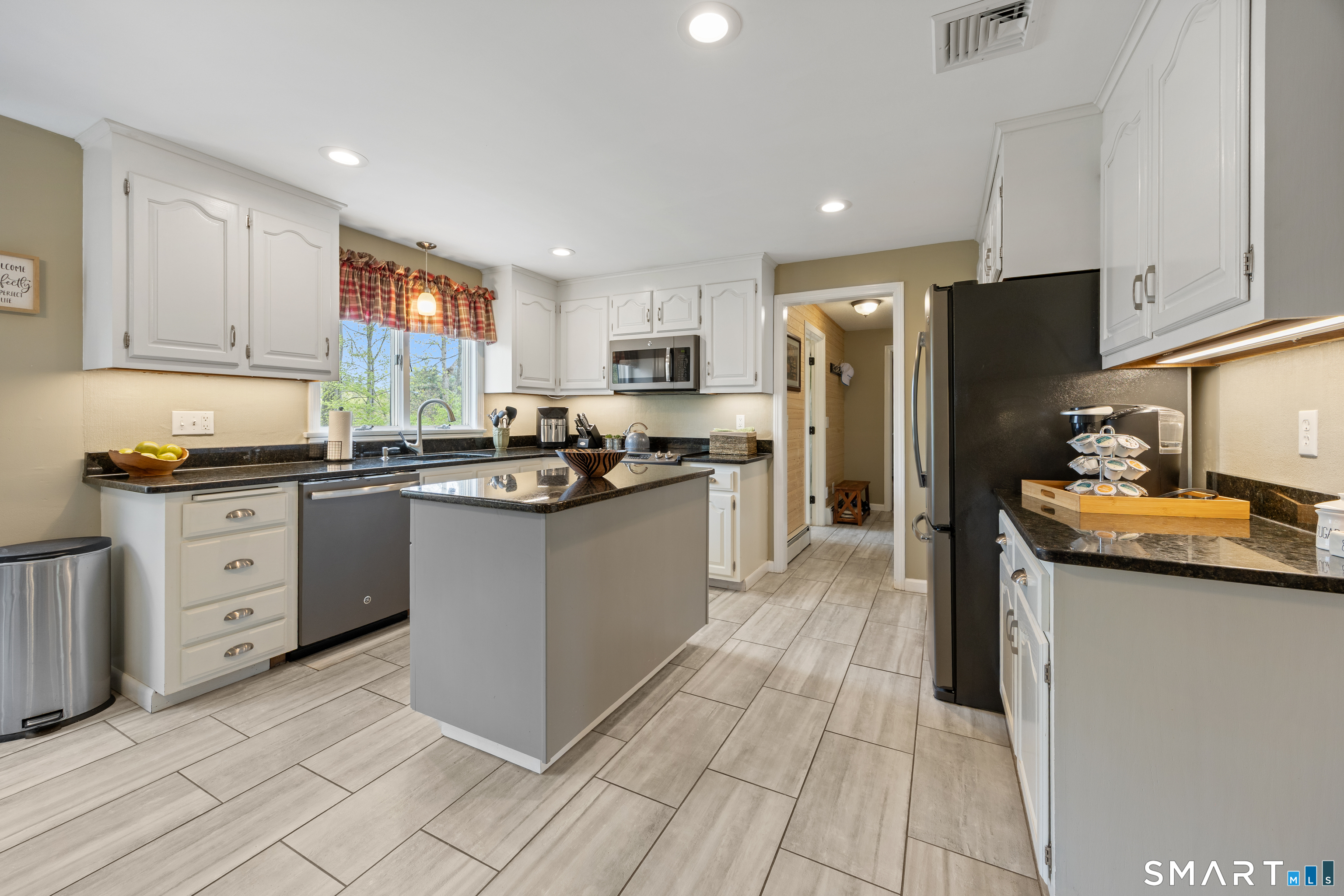 24 Concetta Lane