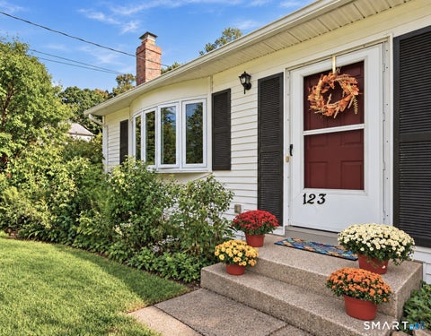 Tiny photo for 123 Country Lane, East Hartford, CT 06118 (MLS # 24209497)
