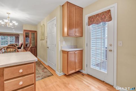 Tiny photo for 8 Hawthorne Ridge Circle #8, Trumbull, CT 06611 (MLS # 24145222)