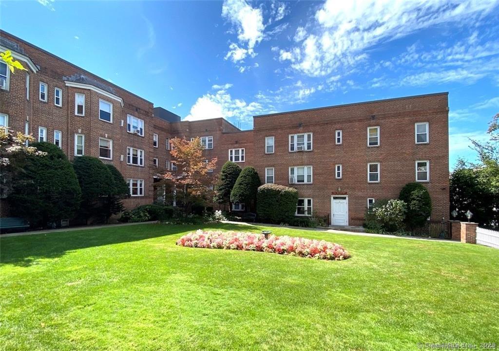 70 Strawberry Hill Avenue #APT 3-2A, Stamford, Connecticut image 15