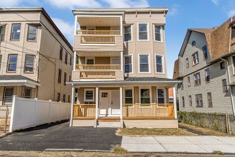 82 Waldorf Avenue Bridgeport CT 06605