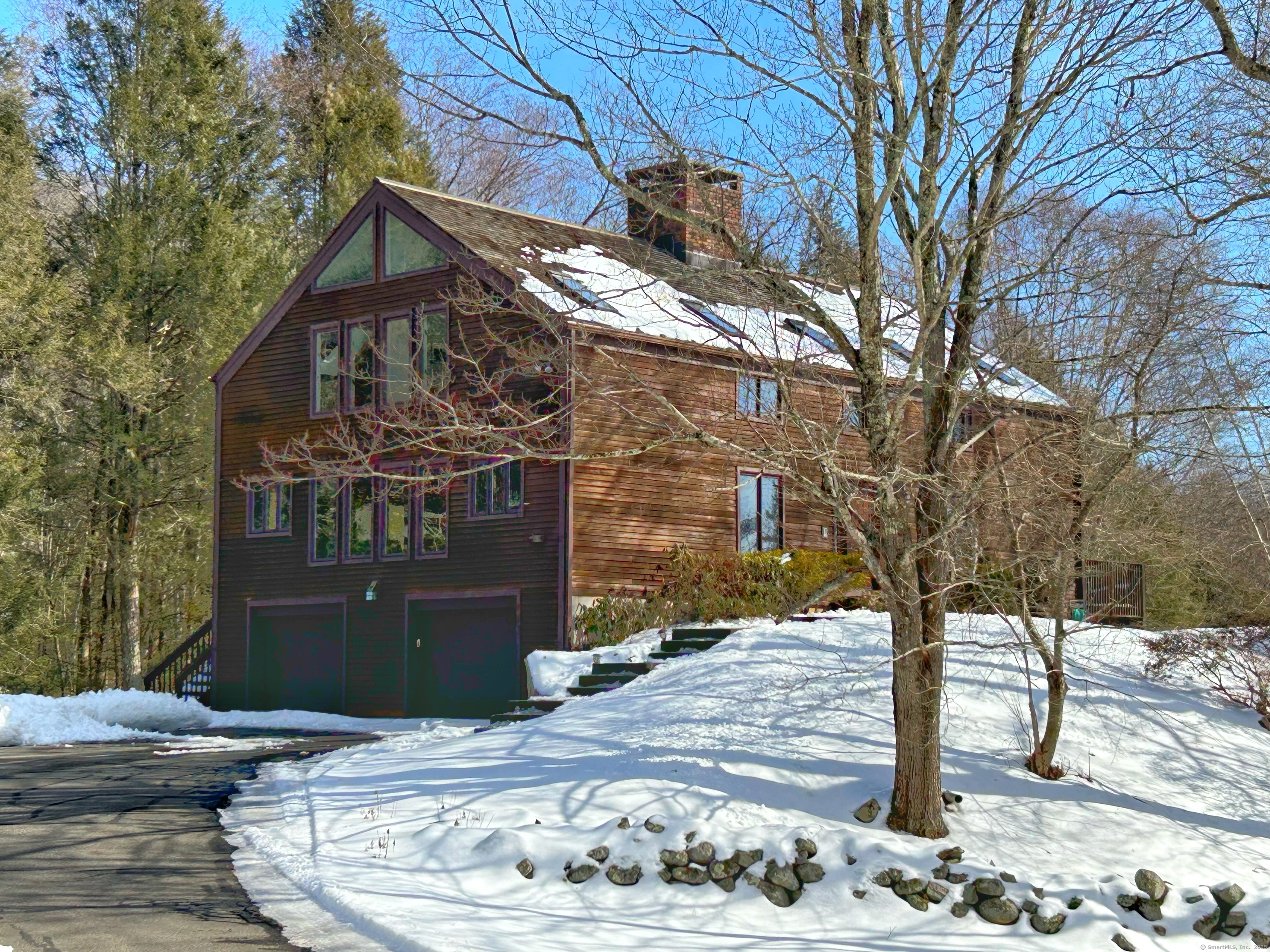 Photo 1 of Flanders Road, Woodbury, Connecticut, $975,000, Web #: 24043622