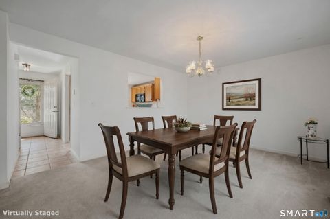 Tiny photo for 5 Cherry Blossom Lane #5, East Lyme, CT 06357 (MLS # 24162805)