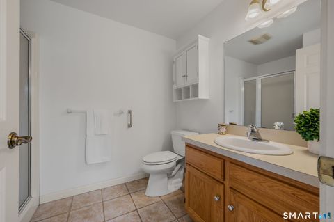 Tiny photo for 5 Cherry Blossom Lane #5, East Lyme, CT 06357 (MLS # 24162805)