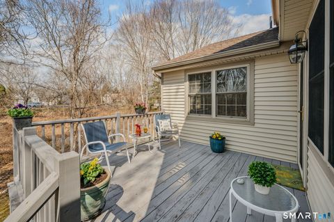 Tiny photo for 5 Cherry Blossom Lane #5, East Lyme, CT 06357 (MLS # 24162805)