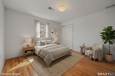 Tiny photo for 5 Cherry Blossom Lane #5, East Lyme, CT 06357 (MLS # 24162805)