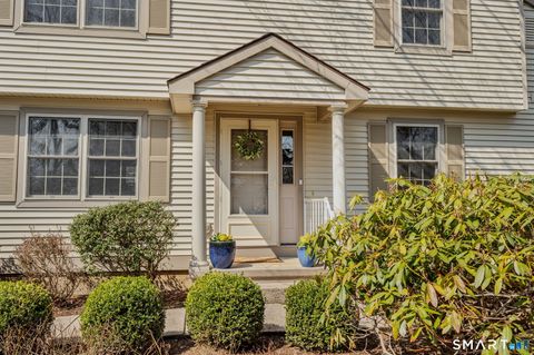 Tiny photo for 5 Cherry Blossom Lane #5, East Lyme, CT 06357 (MLS # 24162805)