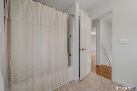 Tiny photo for 5 Cherry Blossom Lane #5, East Lyme, CT 06357 (MLS # 24162805)