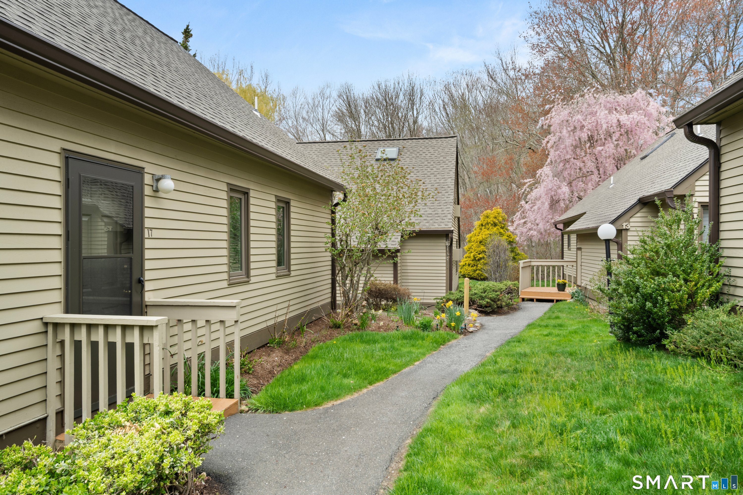 15 Copper Hill Drive 15