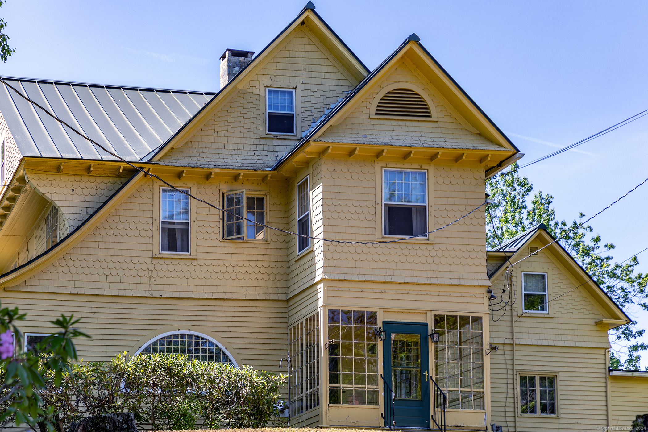 Property for Sale at W Wakefield Boulevard, Winchester, Connecticut - Bedrooms: 7 
Bathrooms: 4 
Rooms: 11  - $1,650,000