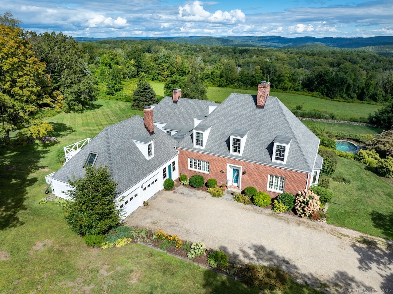152 East Street