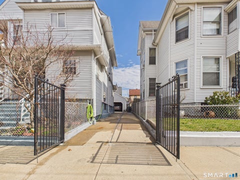 Tiny photo for 500 Park Street, Bridgeport, CT 06608 (MLS # 24184602)