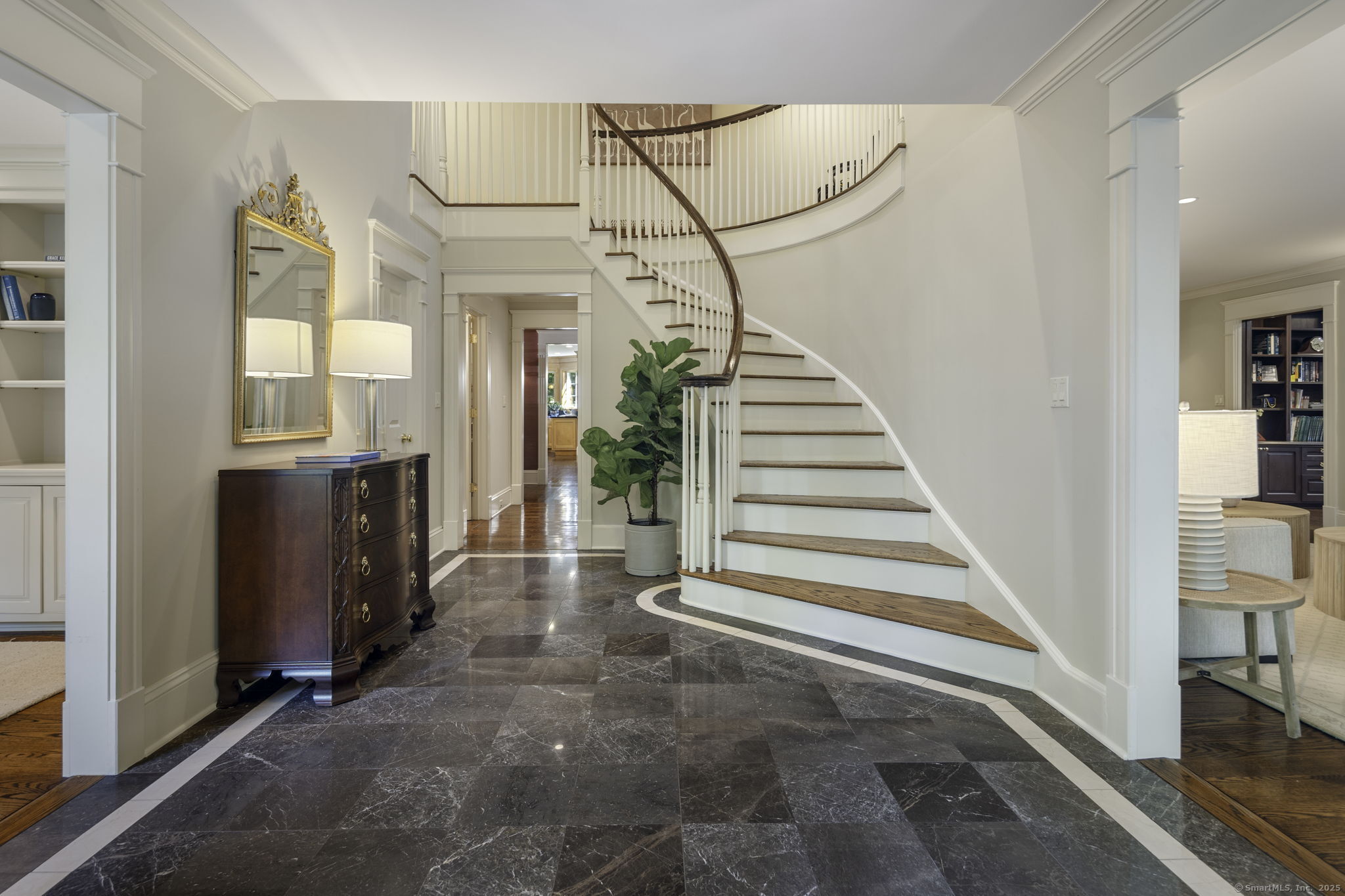 11 Old Oak Road