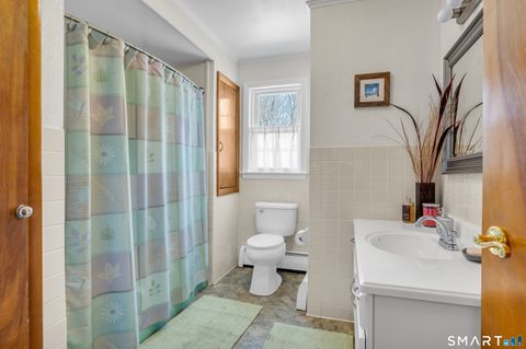 Tiny photo for 51 W Lake Avenue, Guilford, CT 06437 (MLS # 24163668)