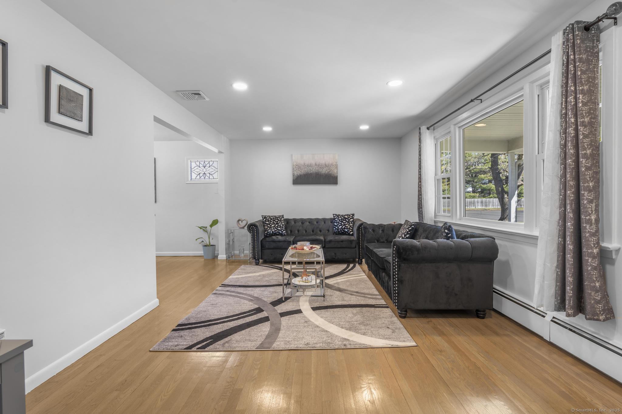 94 Three Lakes Drive, Stamford, Connecticut image 11
